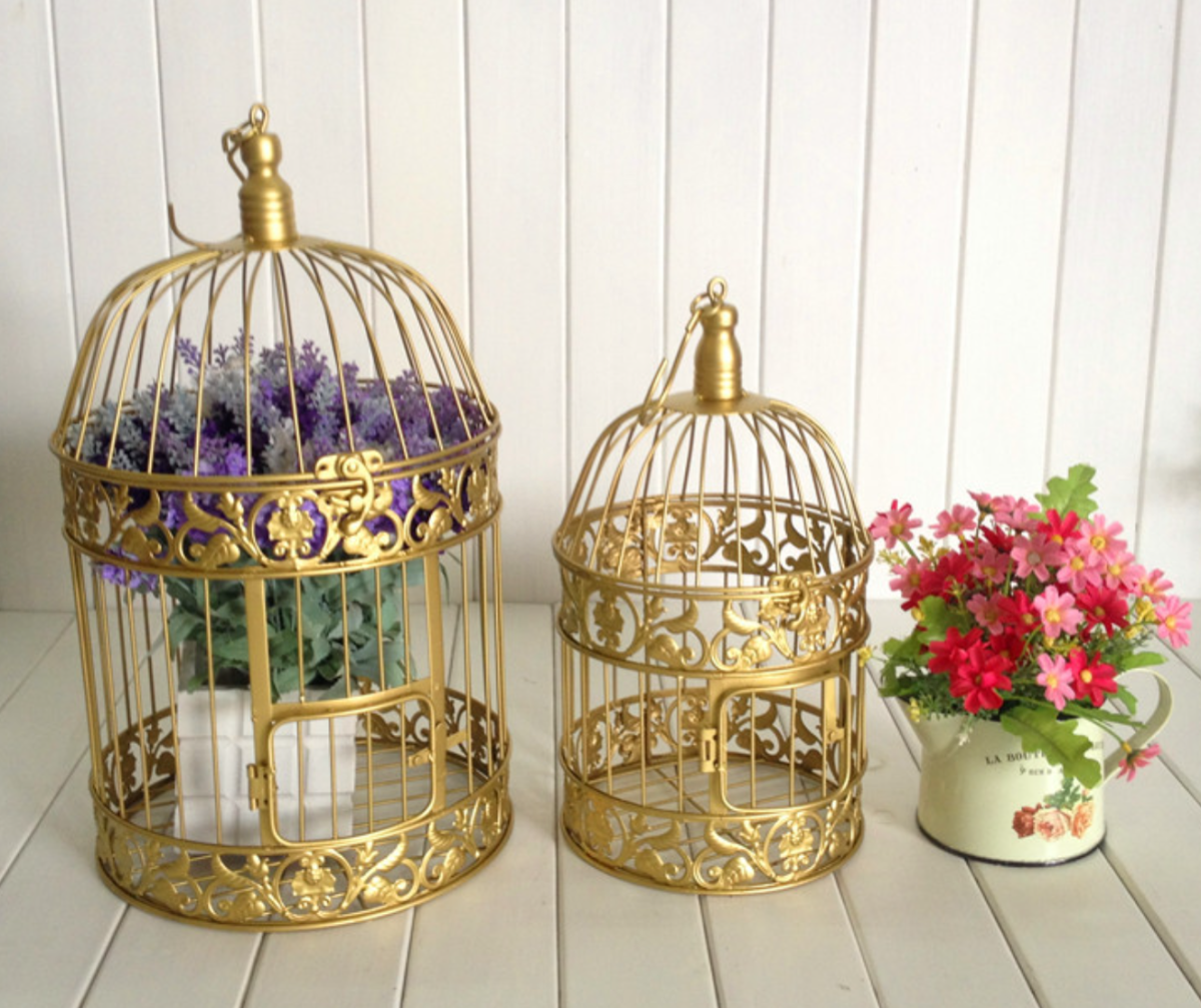 Трафарет птицы на фонаре