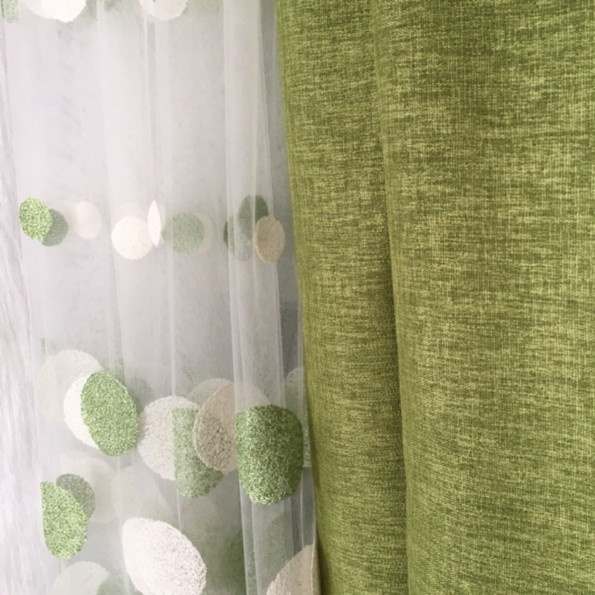 Тюль зеленая