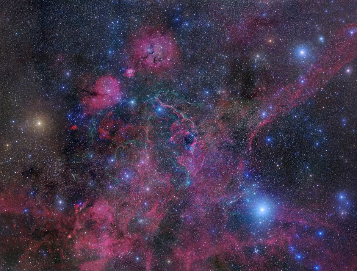 Туманность Лагуна (NGC 6523)