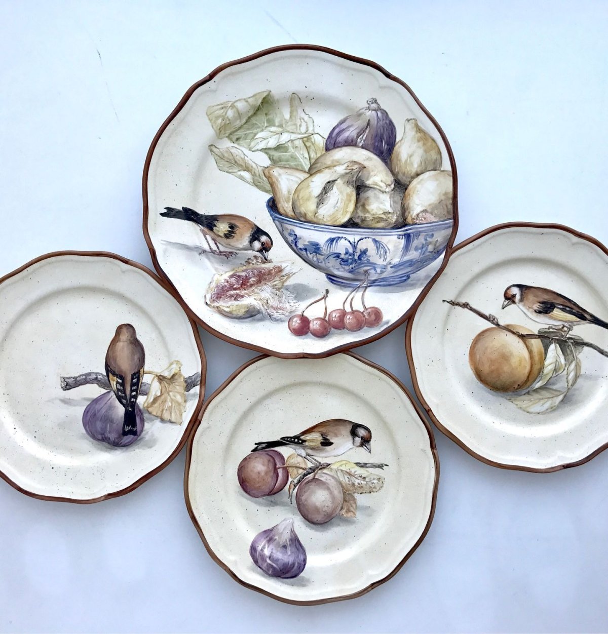 Коллекция тарелок