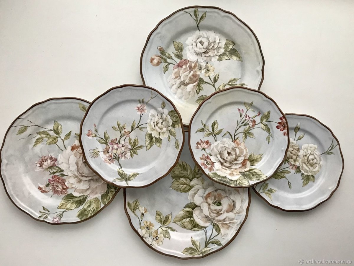 Формы настенных тарелок