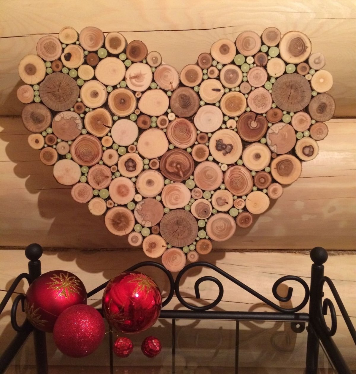 Панно на спиле дерева