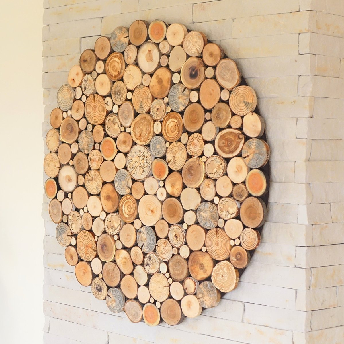 Панно из спила дерева