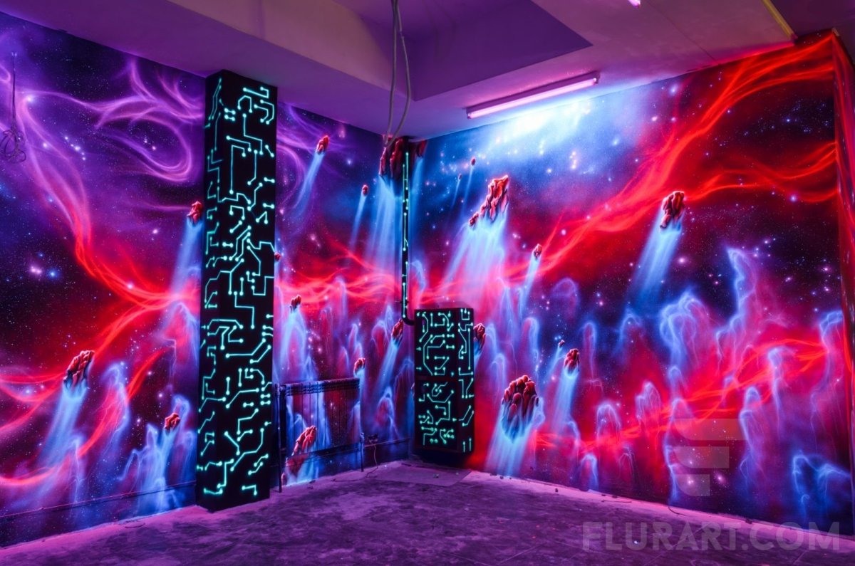 Роспись стен флуоресцентными красками