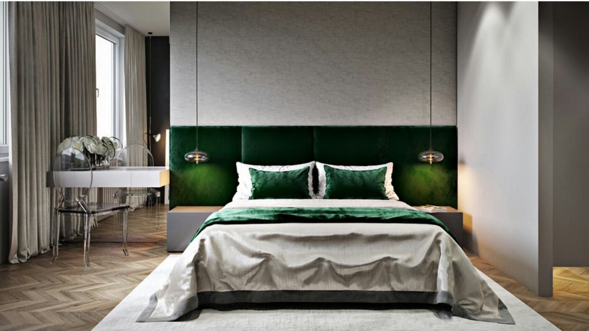 Спальня на мансарде дизайн с зеленой кроватью