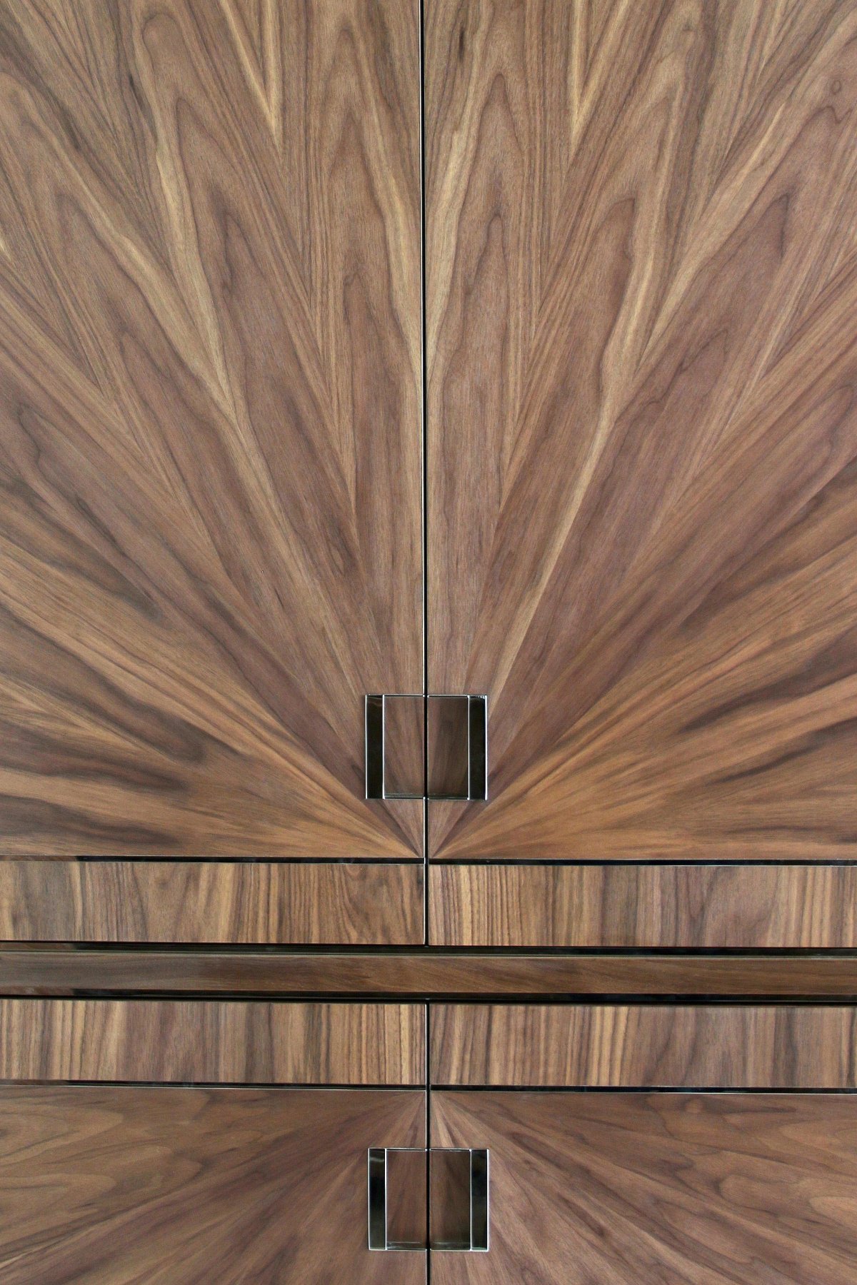 Разнонаправленный шпон