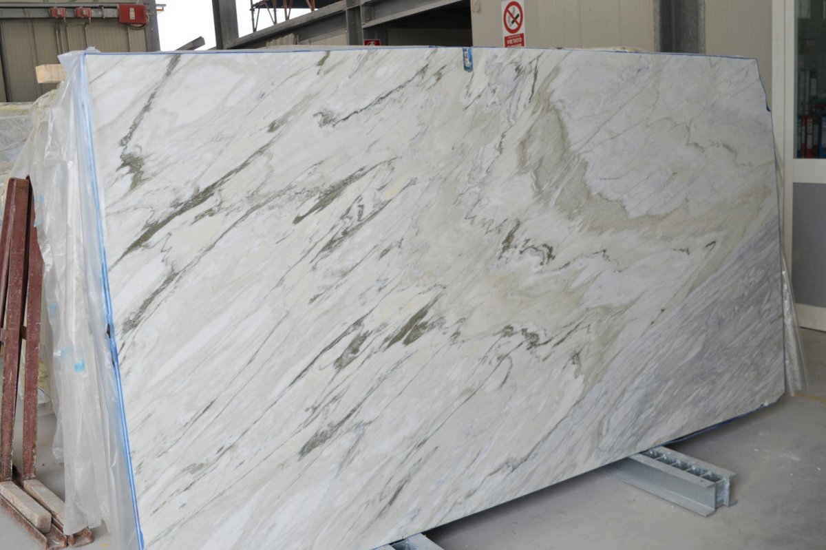 Мрамор Палисандро Классико