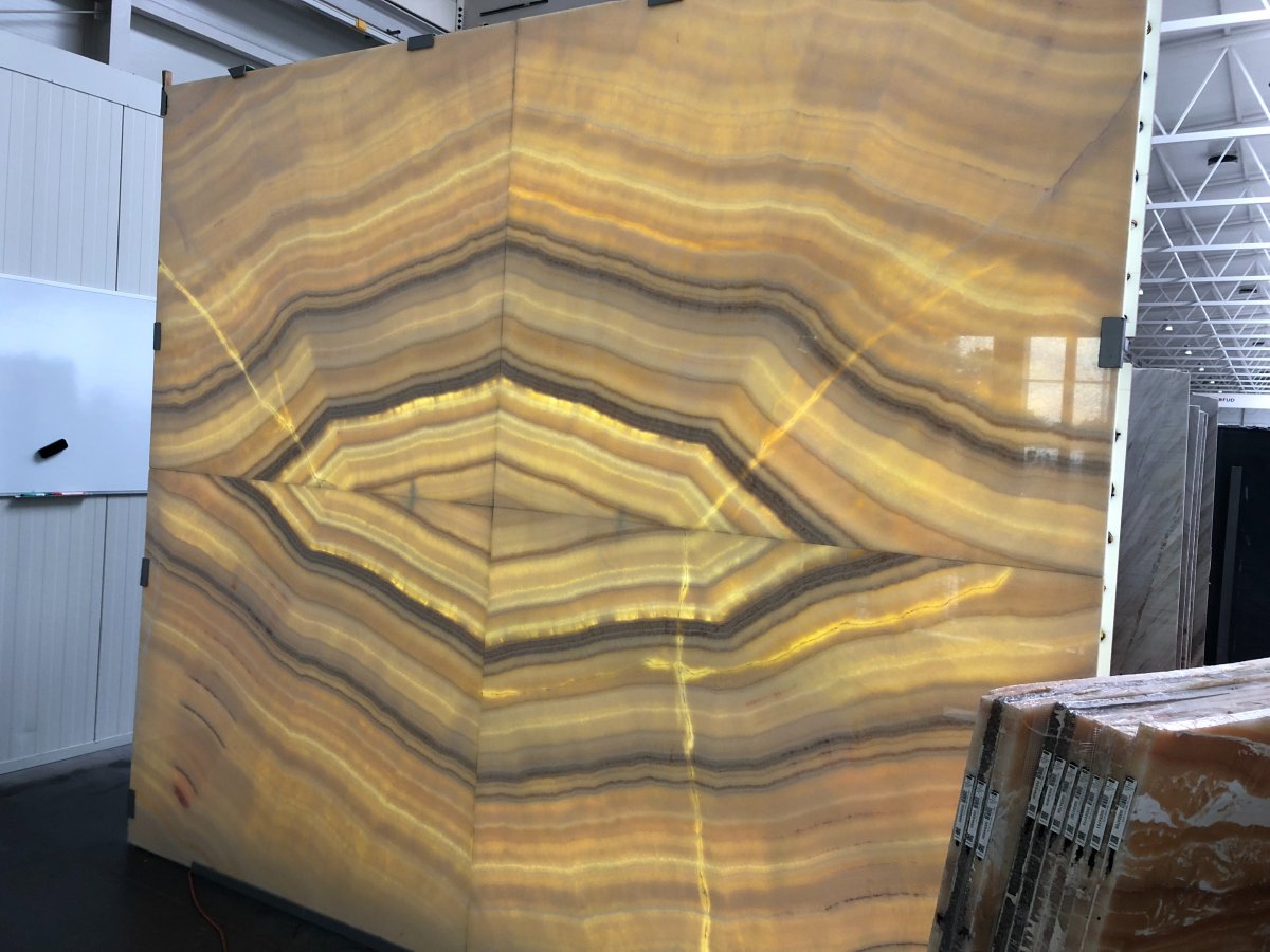 Кварц слэб натуральный