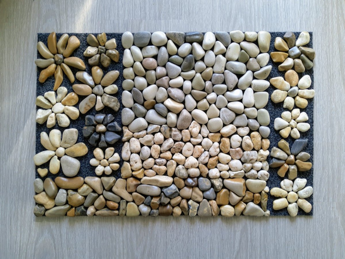 Мозаика из морской гальки