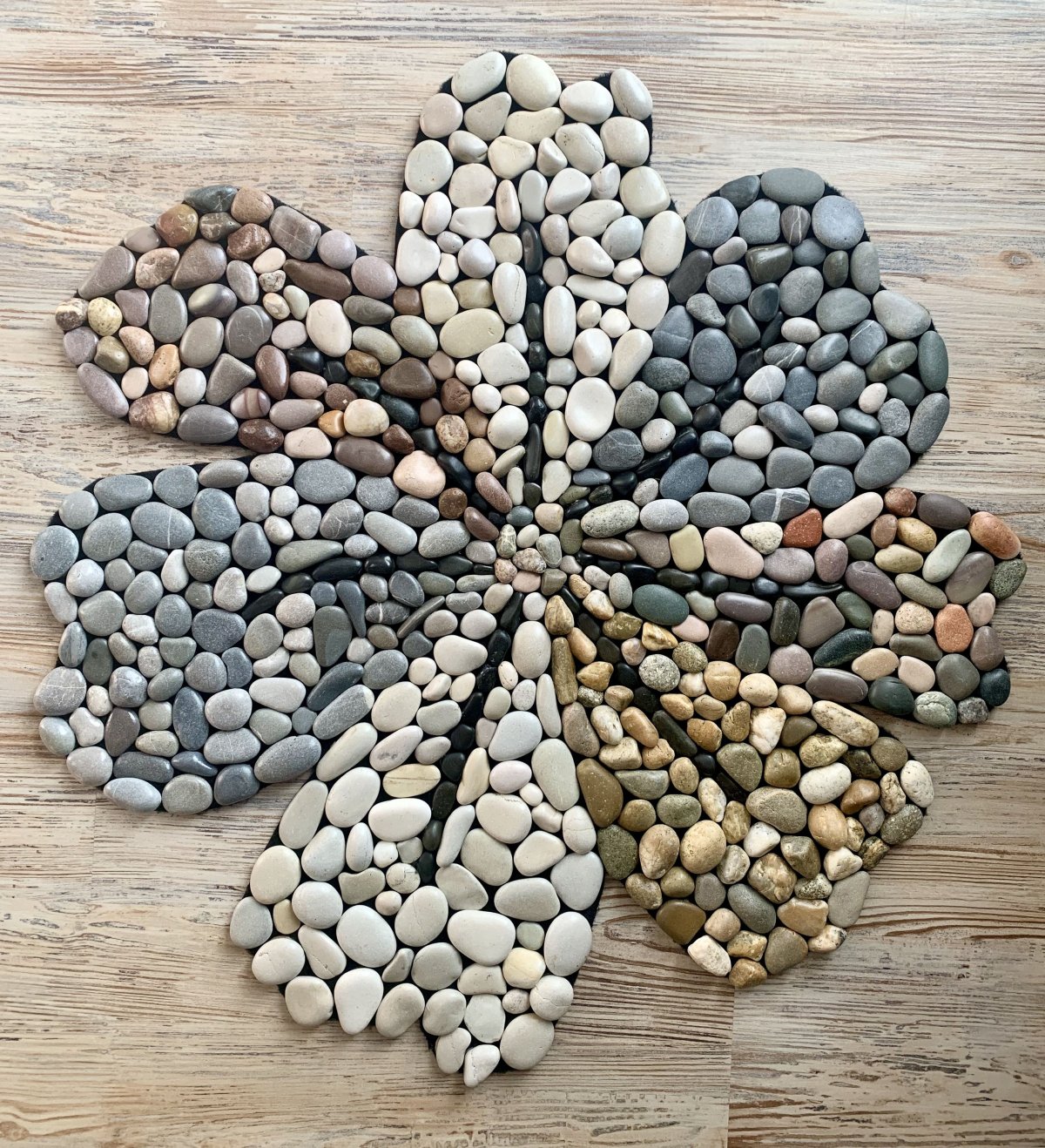 Мозаика галька в интерьере