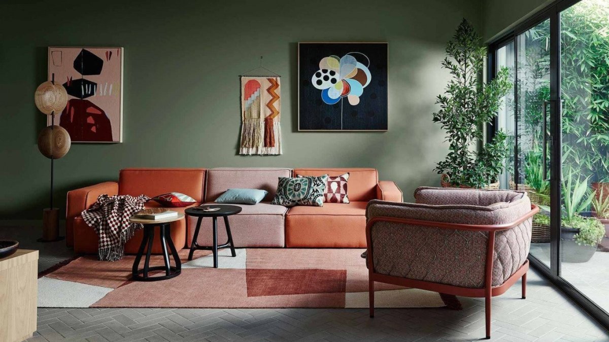 Triadic Colors in Interior