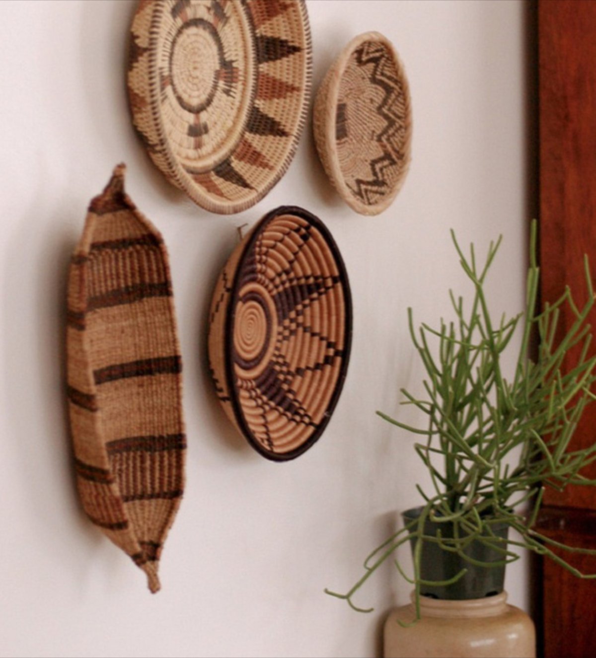 Плетеные тарелки на стену