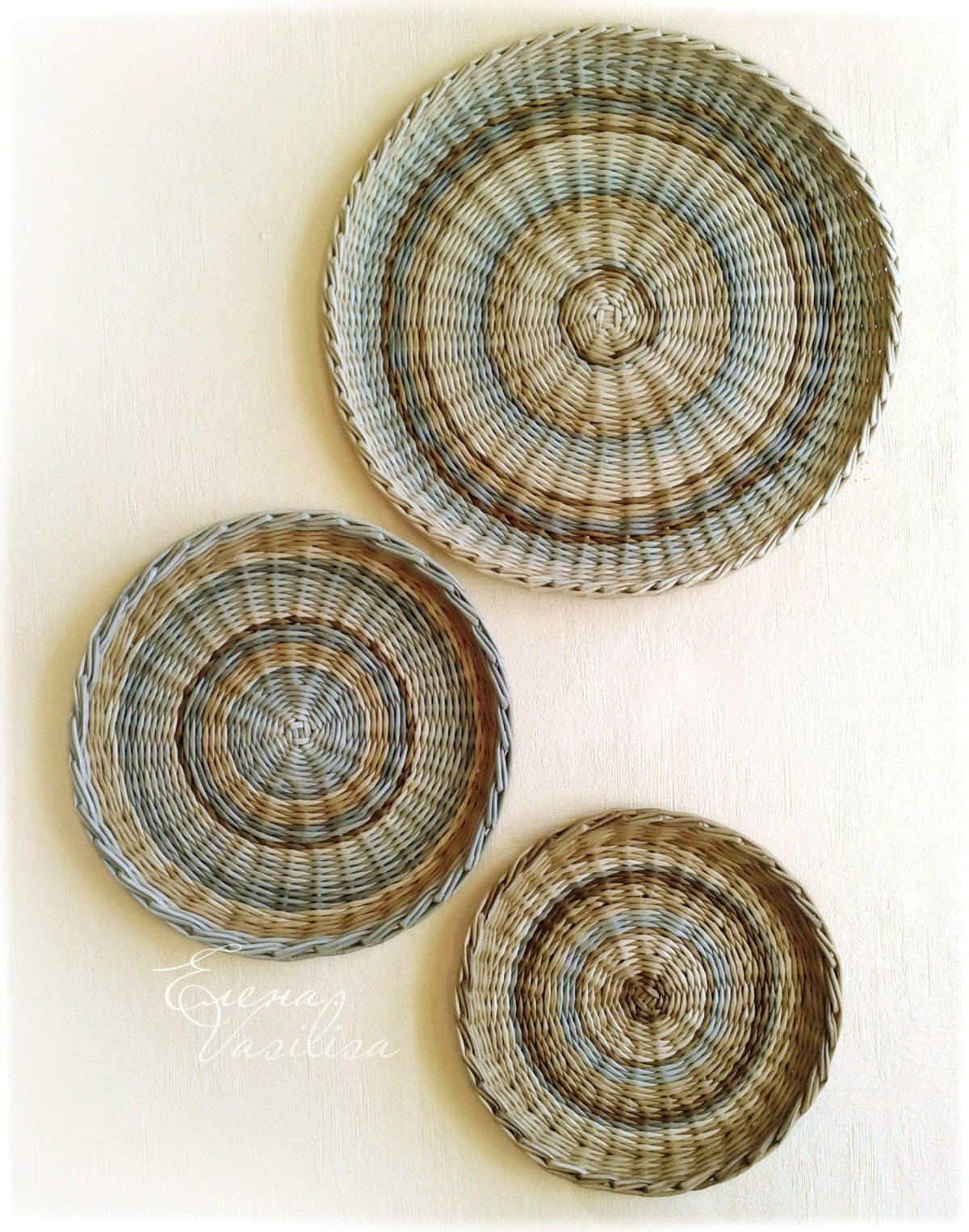 Плетеные тарелочки на стену