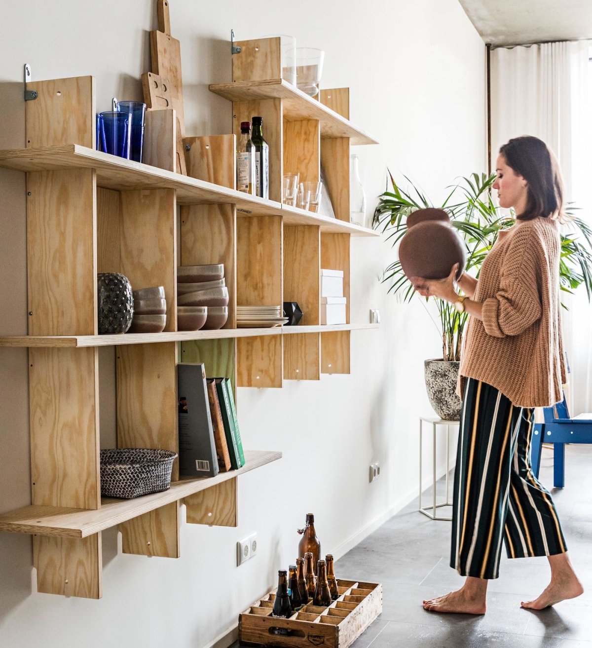 Книжные полки в скандинавском стиле