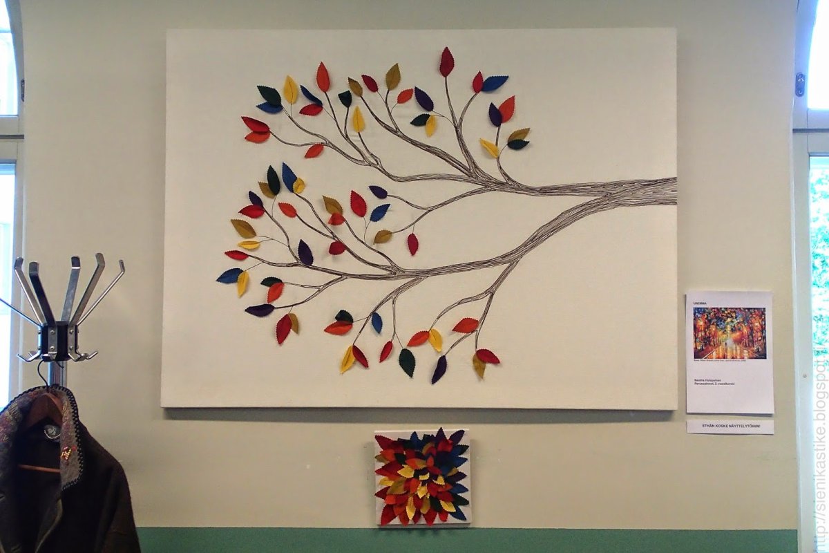 Вышитое панно во всю стену