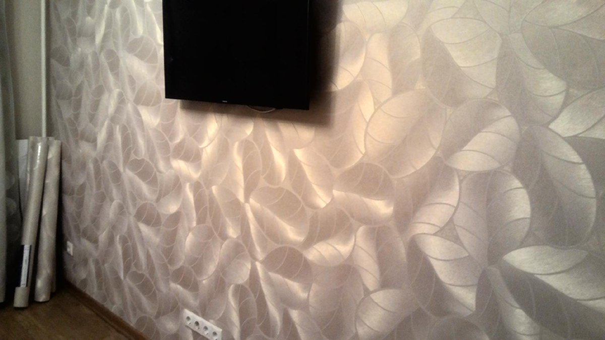 Клеим обои на гипсокартон