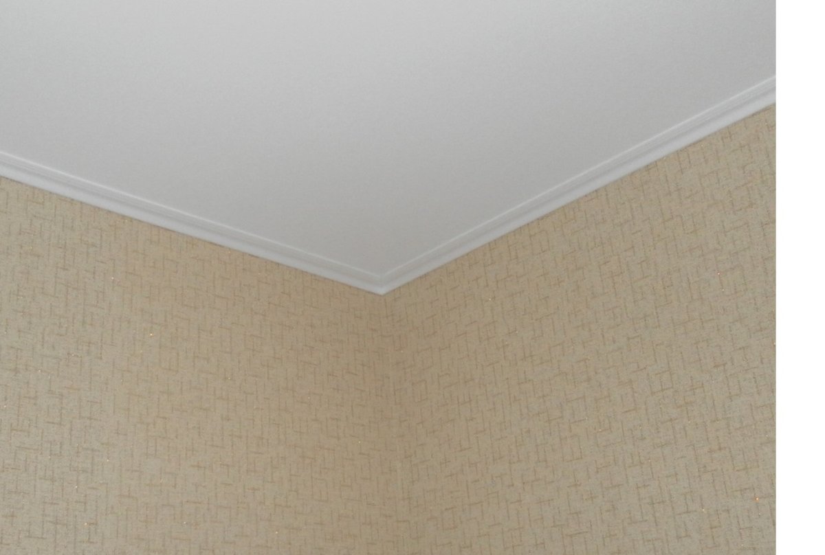 Плинтус пенопластовый напольный