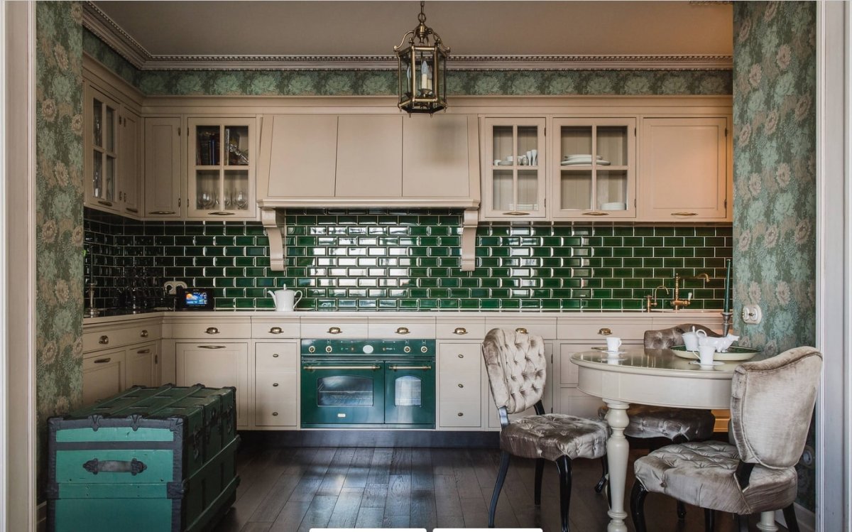 Кухня Москомплектмебель зеленая