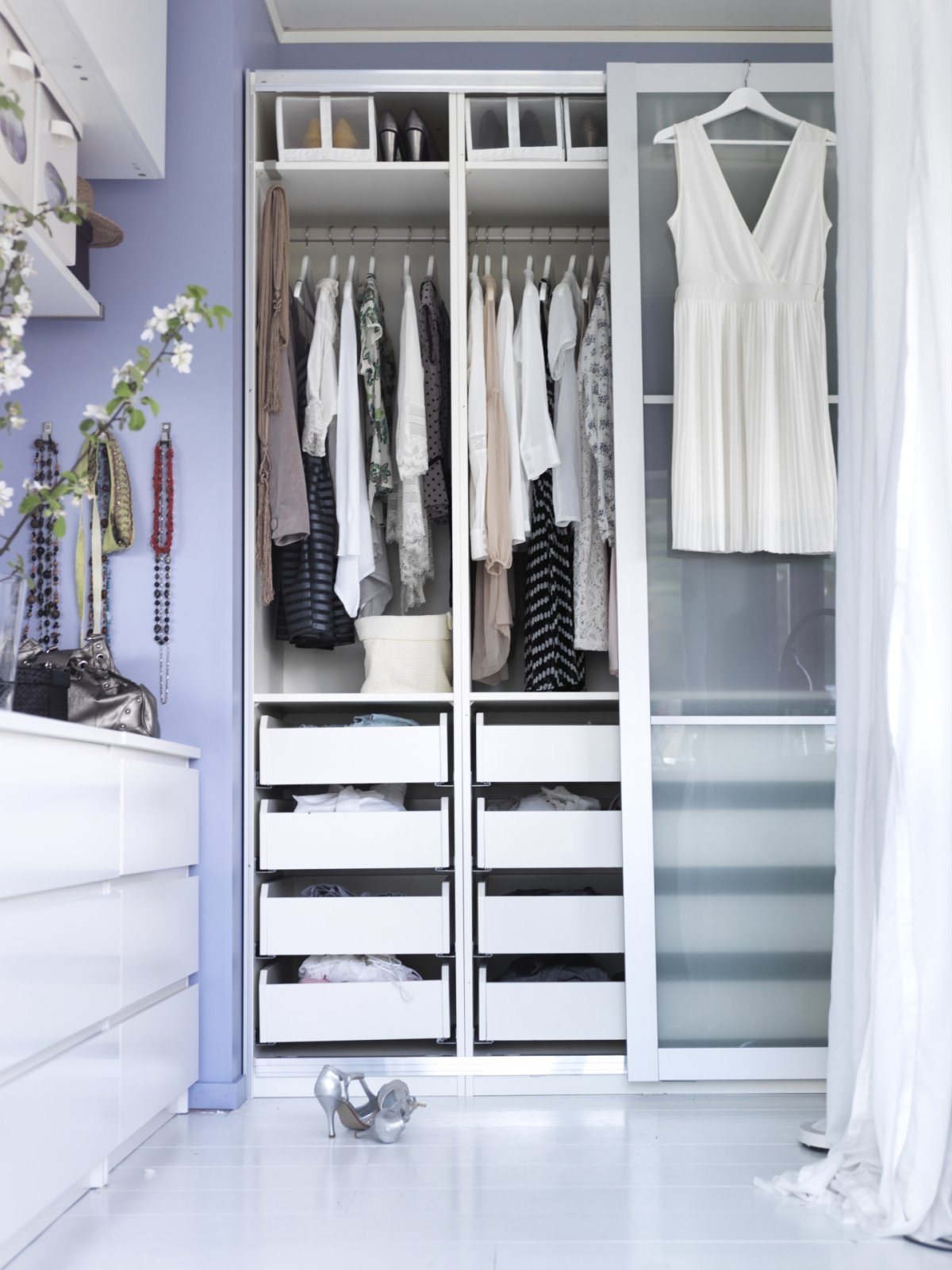 Гардероб угловой ПАКС 210/160x236