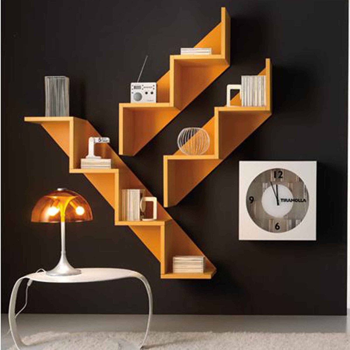 Оригинальная настенная полка