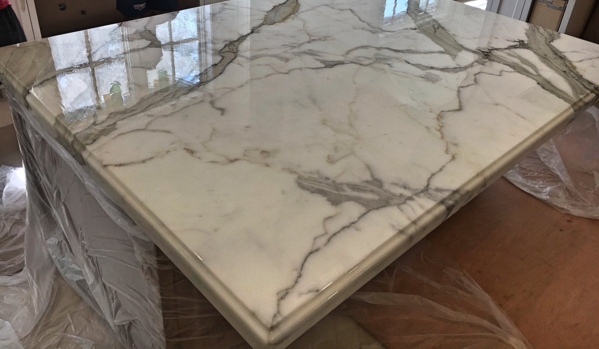 Столешница Calacatta 205 мрамор