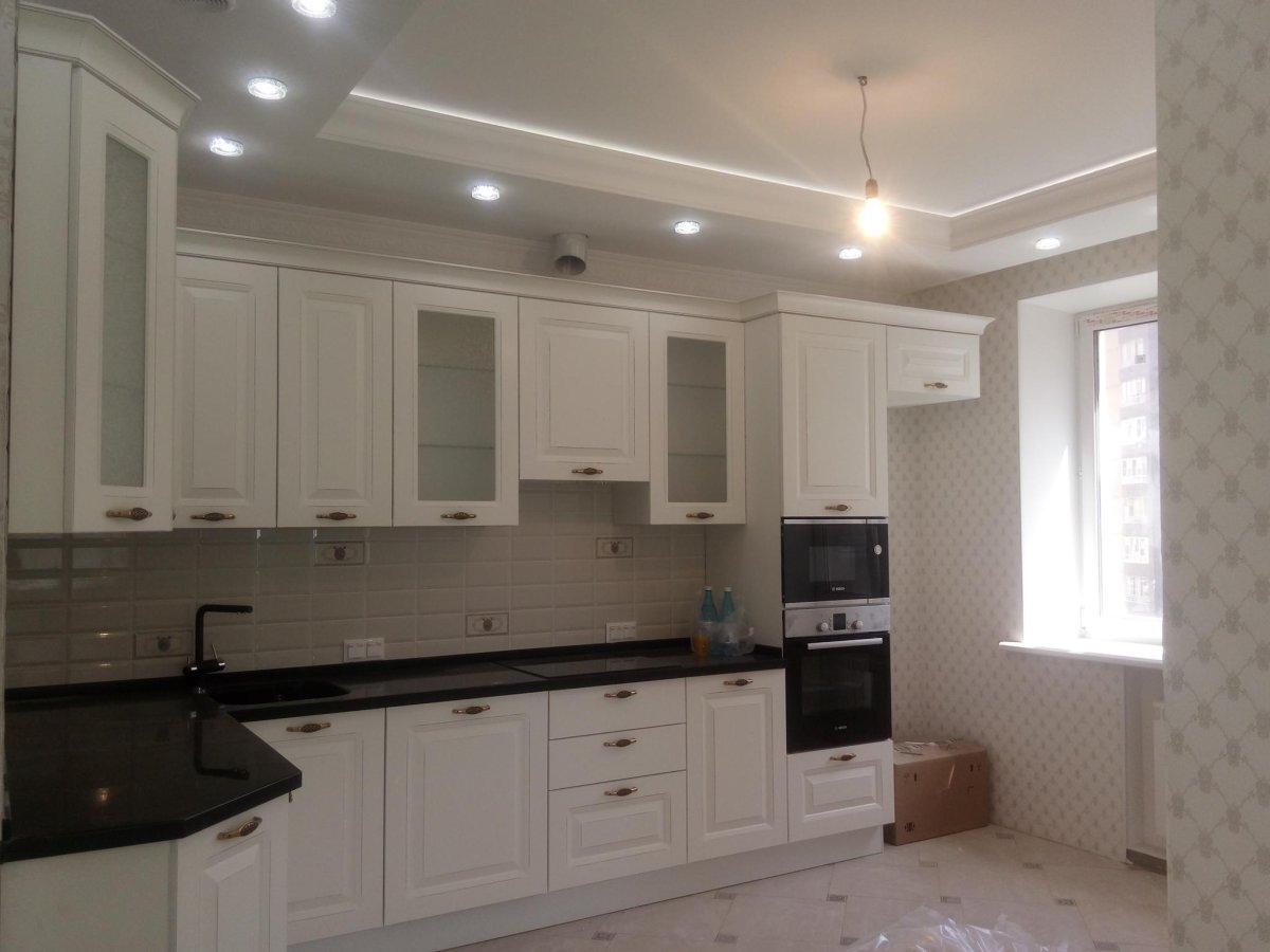 Гипсокартонный короб под вытяжку на кухне