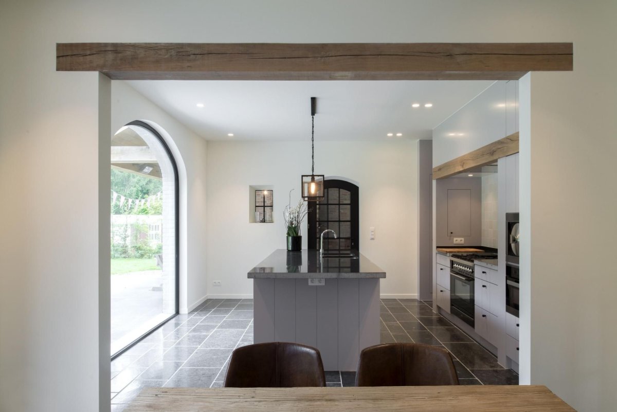 Несущие балки в интерьере