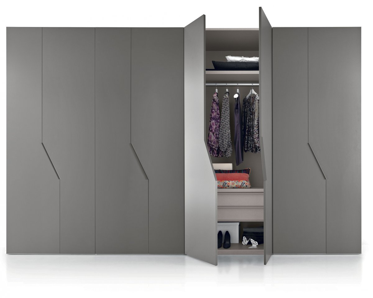 Распашной шкаф графит 1500мм