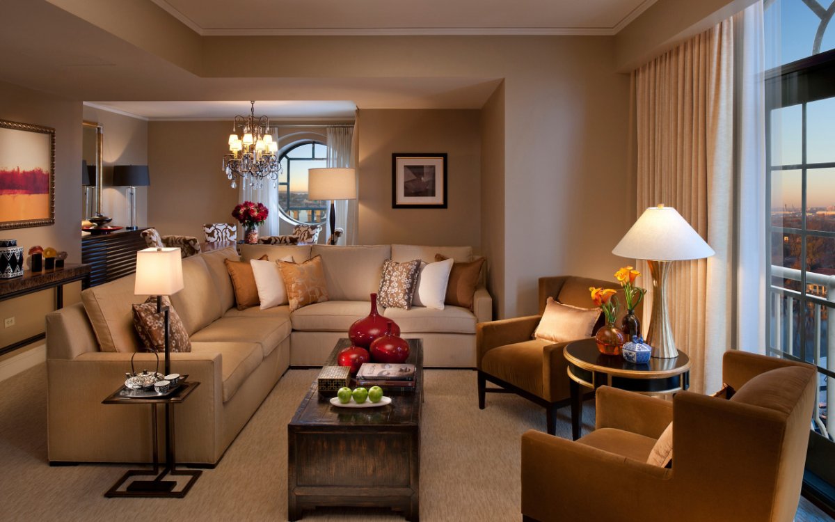 Необычные подушки в интерьере