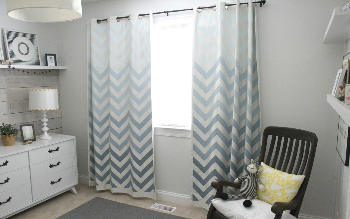 Римская штора в полоску