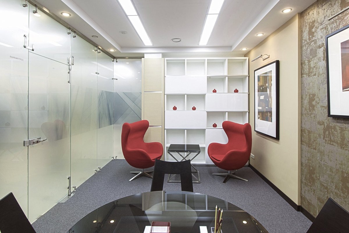 Интерьер небольшого офиса