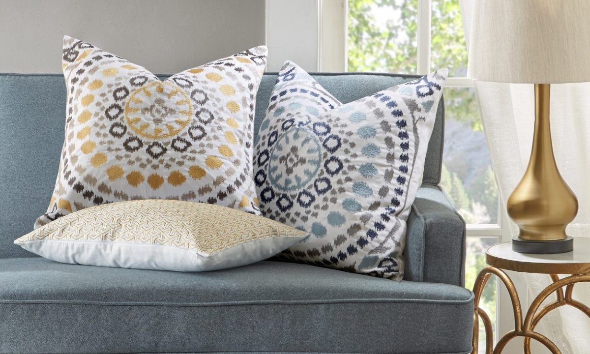 Подушки в интерьере