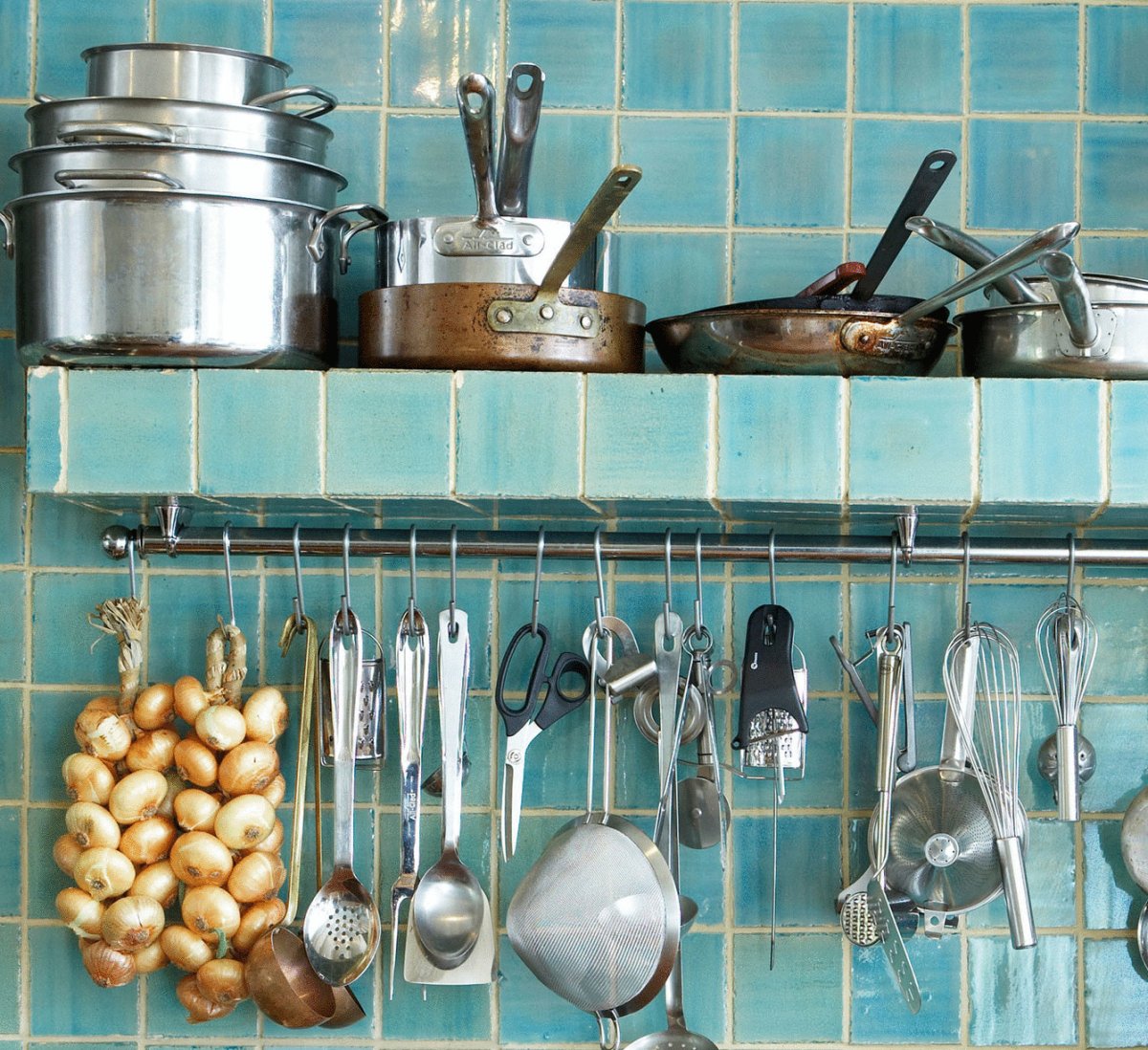 Изготовление мебели из нержавеющей стали Владикавказ