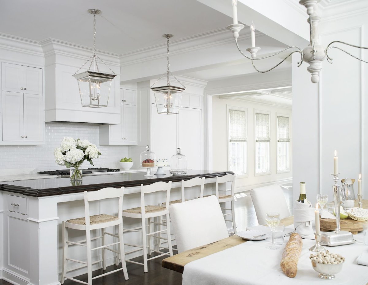 Серые стены на кухне