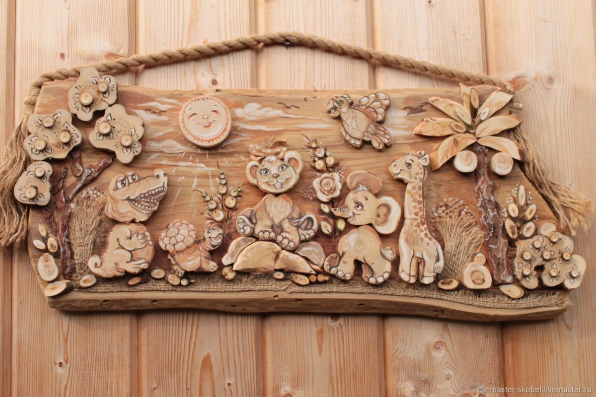 Панно в сауну из можжевельника