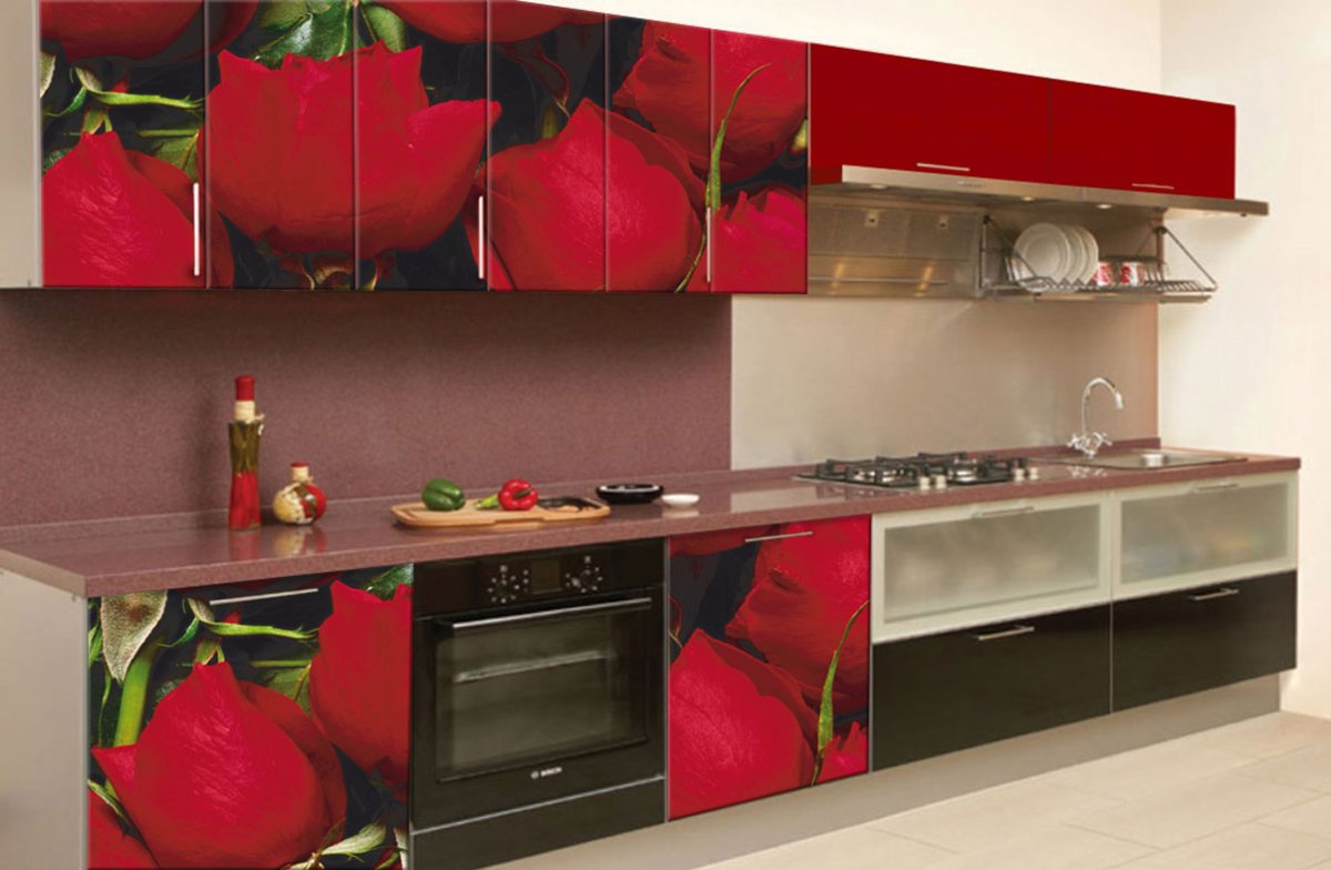 Кухонный гарнитур с розами