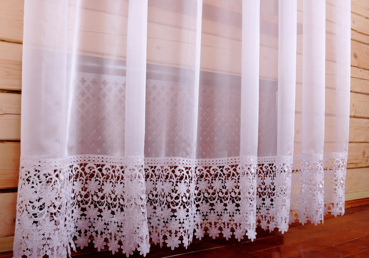 Подушка из старого тюля