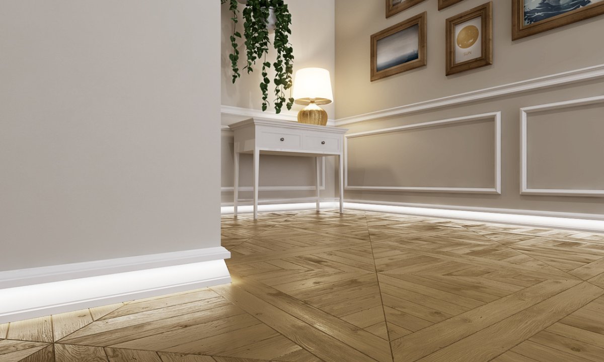 Плинтус напольный PN 120led