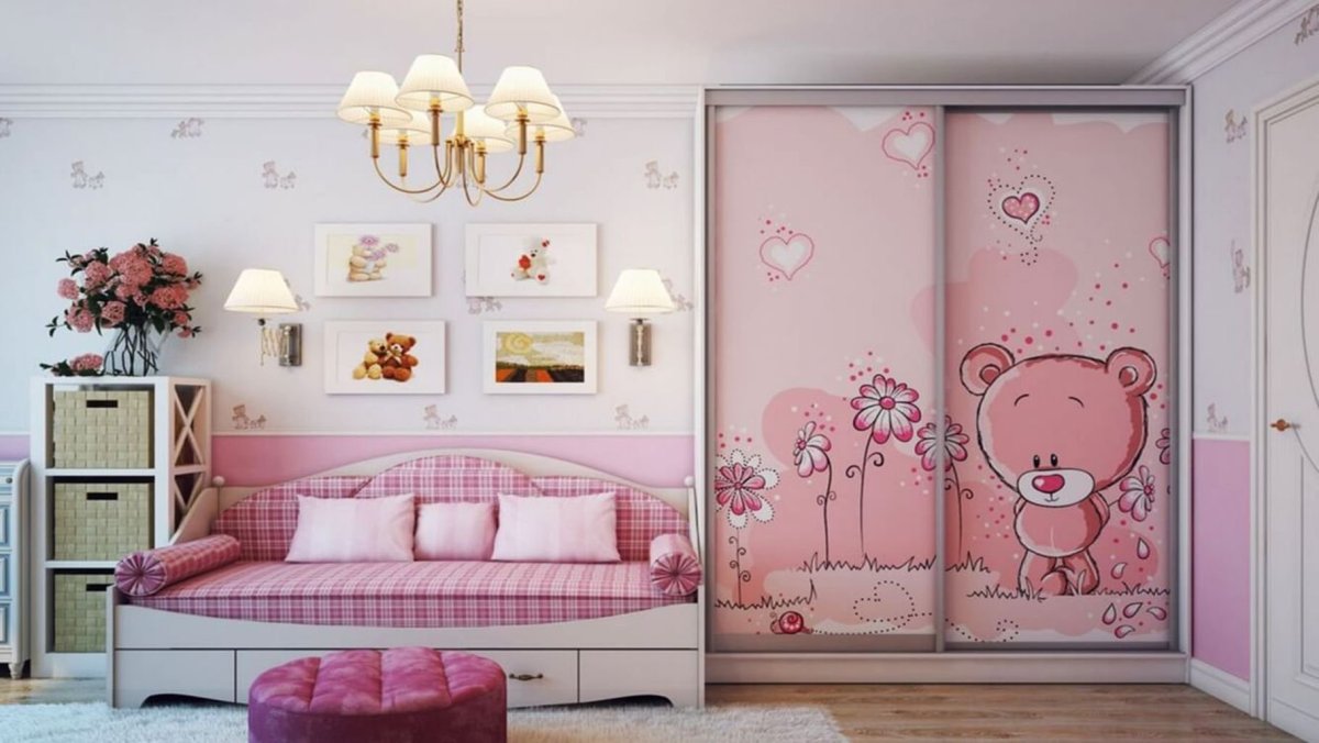 Шкаф в детскую комнату