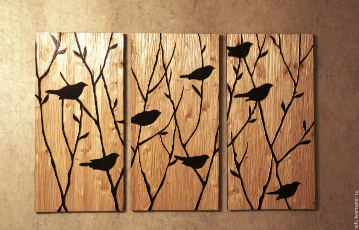 Настенное панно из дерева