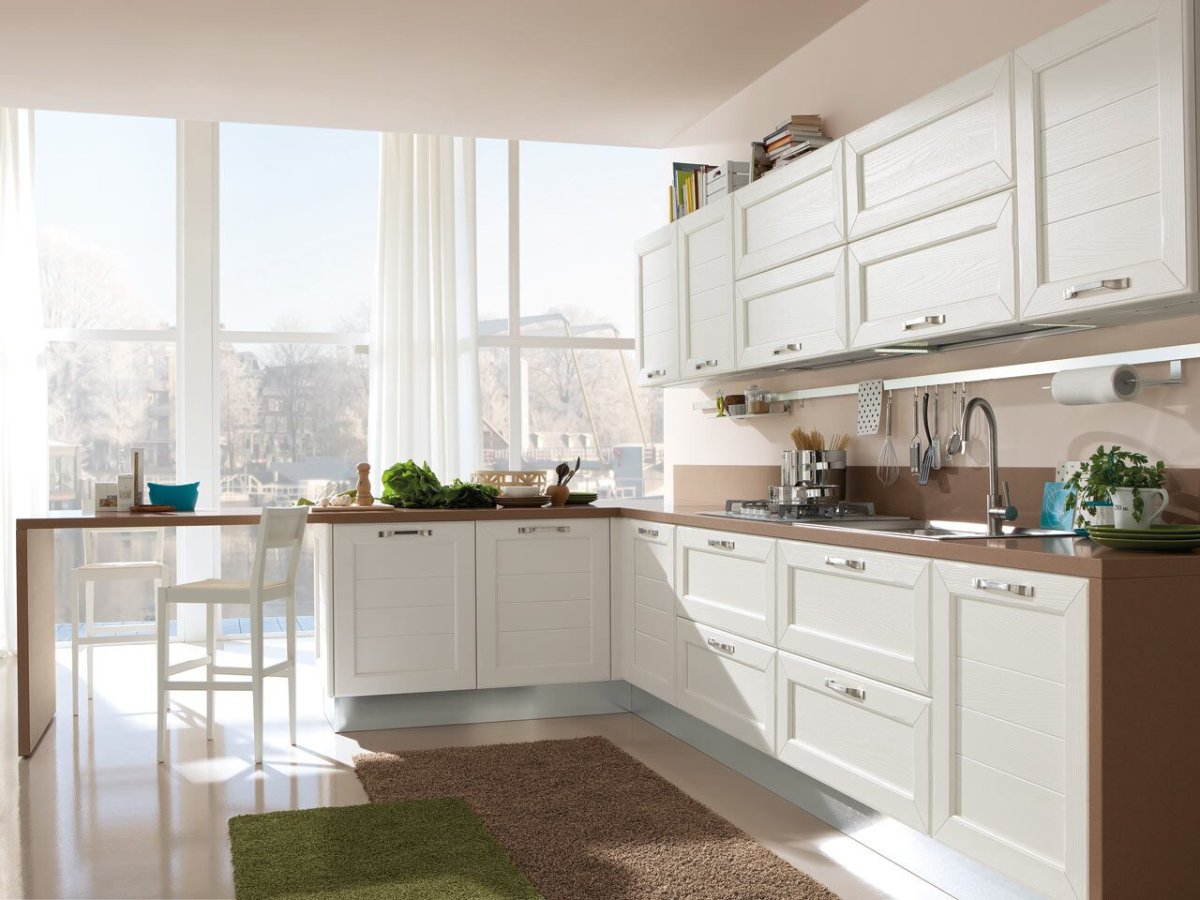 Кухня в светлых тонах