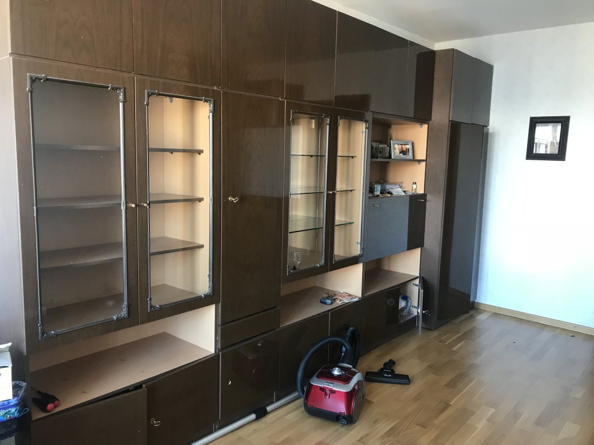 Современная деревянная мебель