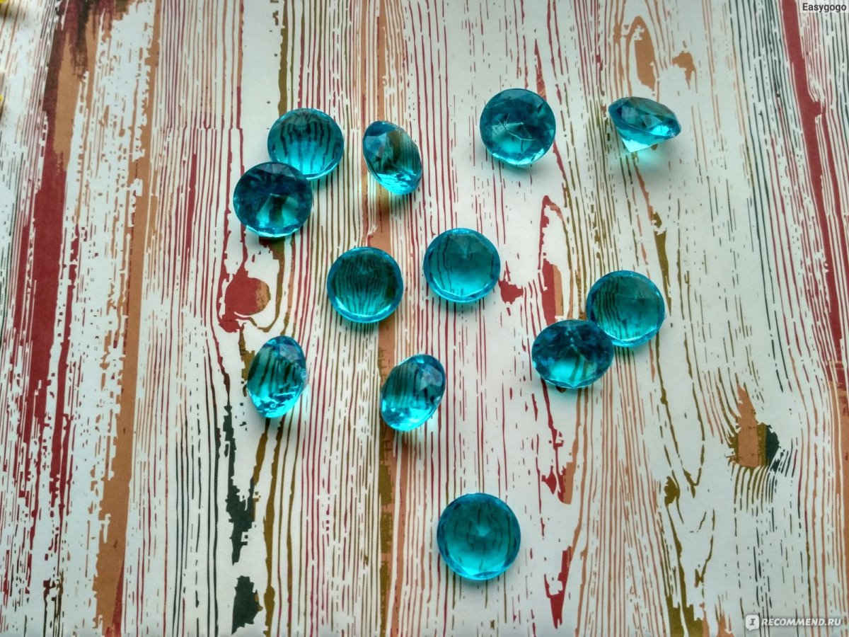 Стеклянные камушки для декора