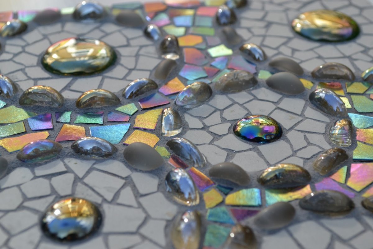 Декоративные украшения на стену