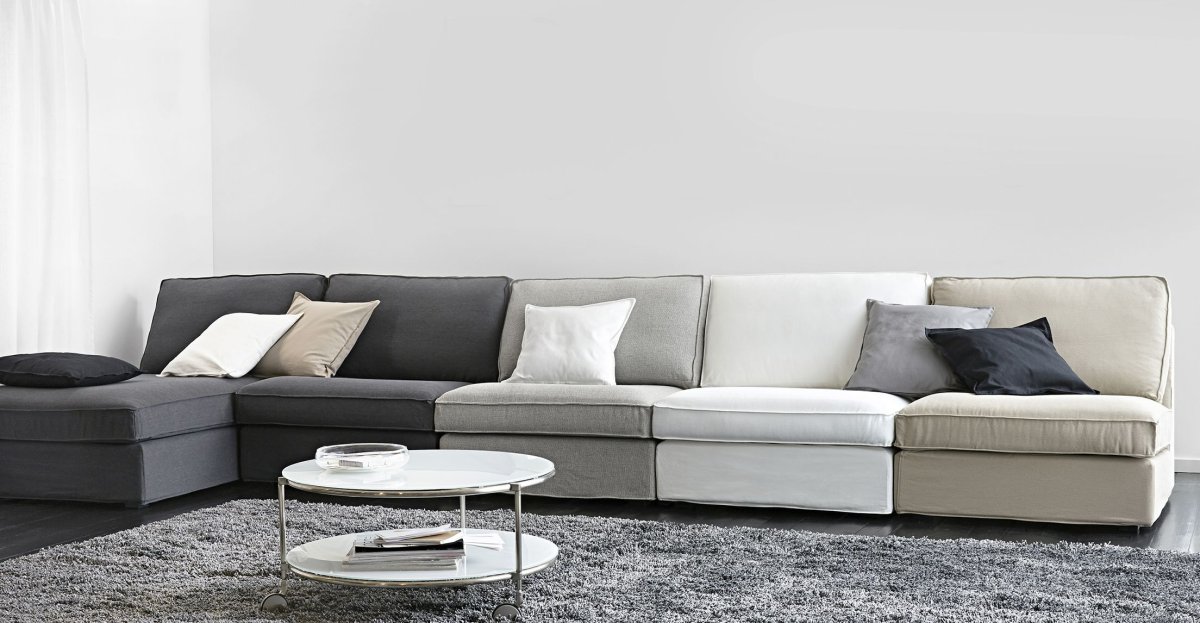 Деление гостиной диваном