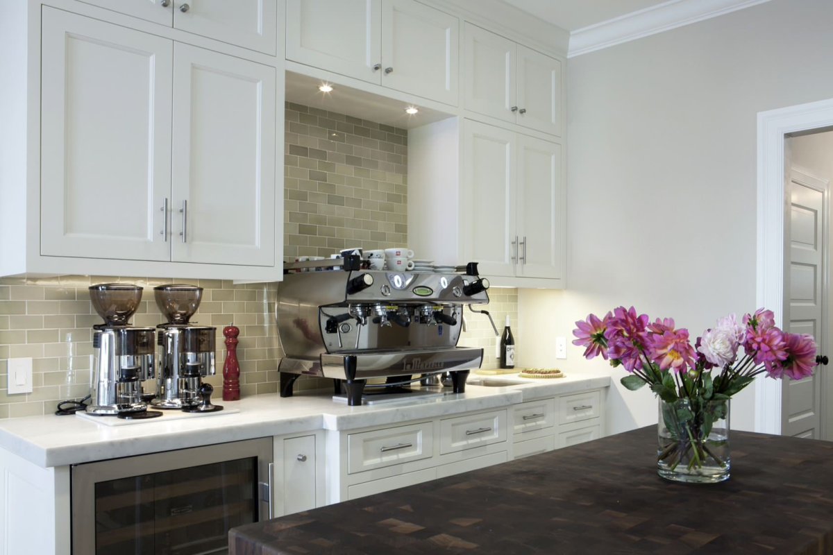 Кухонный фартук в американском стиле