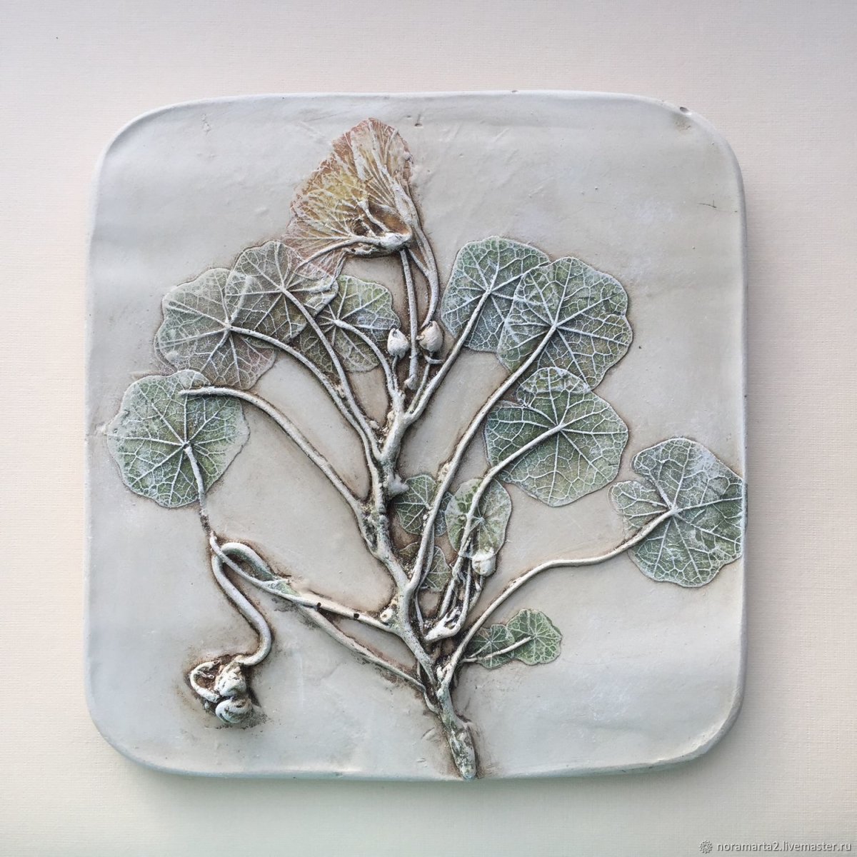 Рейчел Дейн Ботанический барельеф