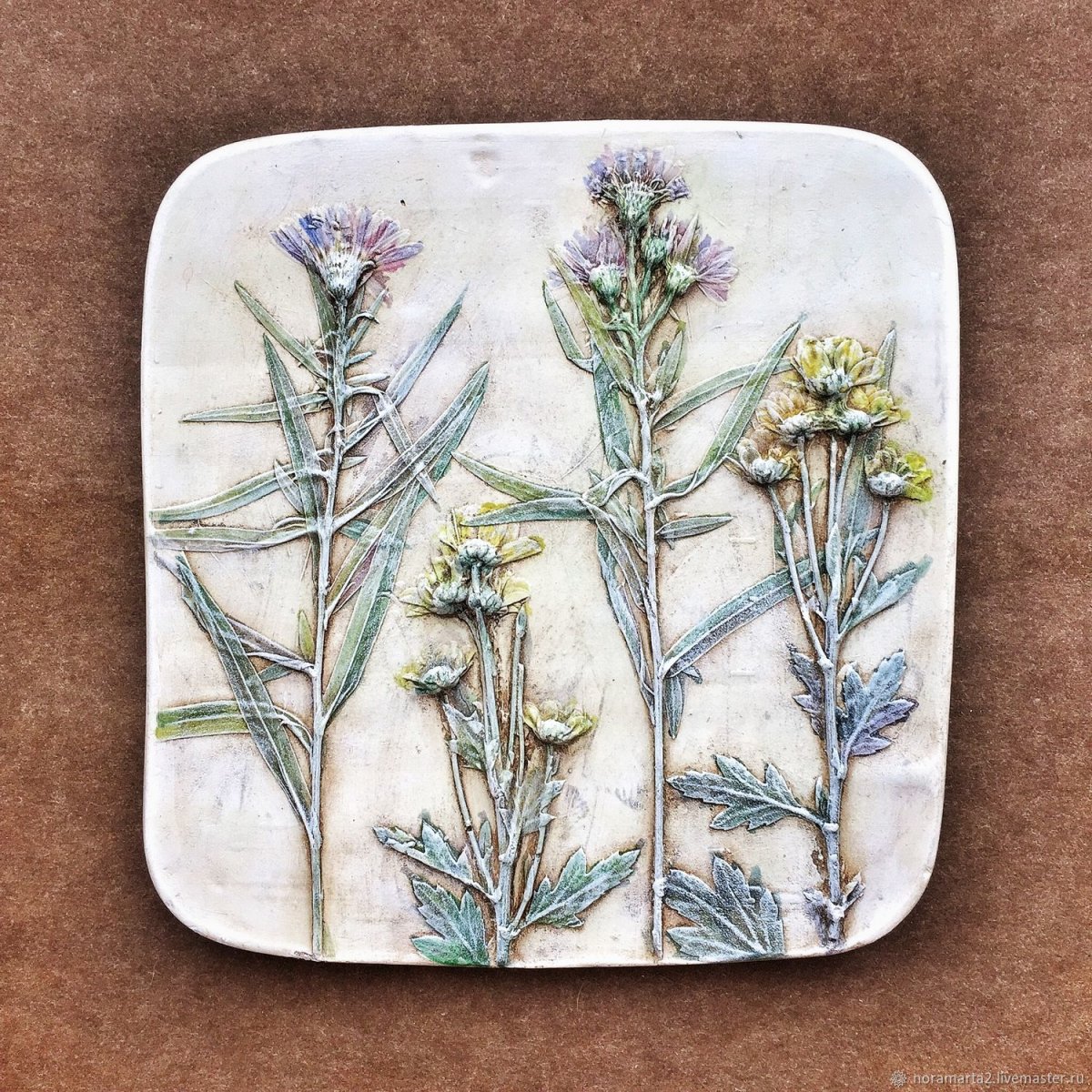 Ботанические барельефы Рейчел