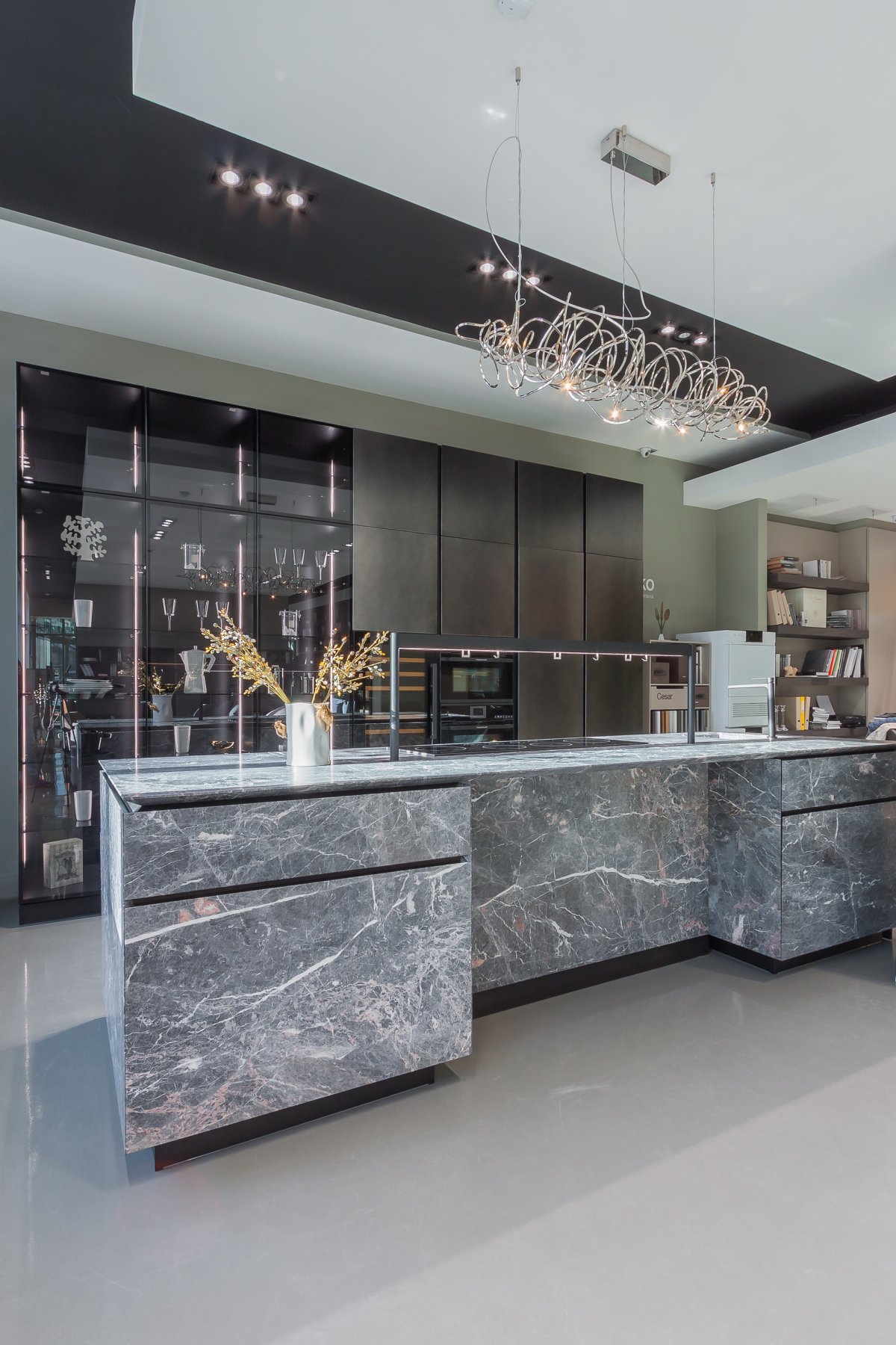 Современная островная кухня