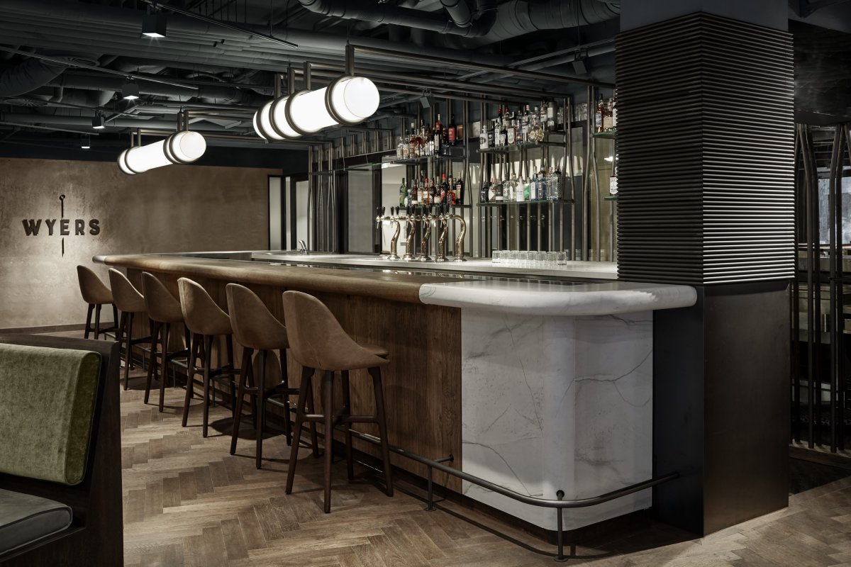 Опорная стойка